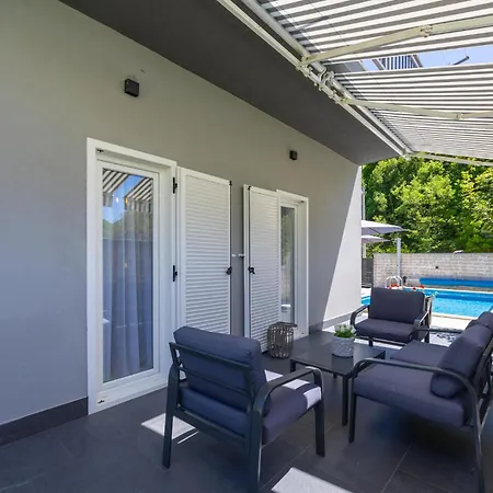 Beautiful In With House A Panoramic View Holiday home